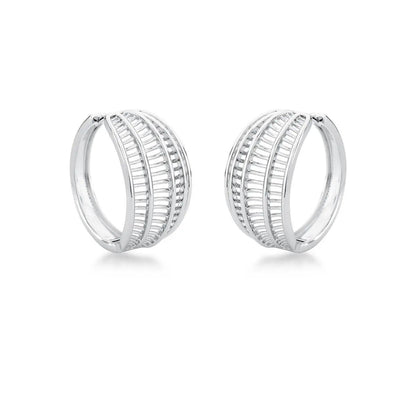 Brinco Argola Curva Vazada Texturizada