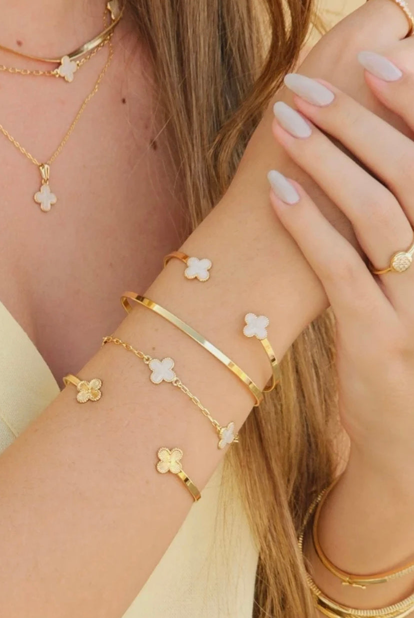 Pulseira Trevo Perolado