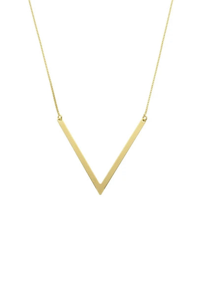 Colar com Pingente de ¨V¨ Liso