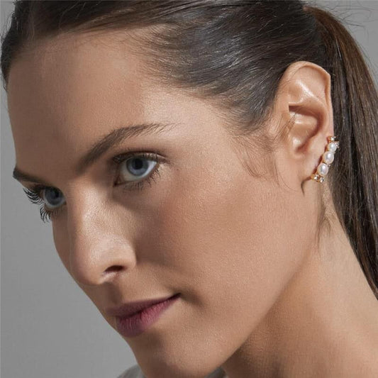 Brinco Ear Cuff com Pérolas de água doce - Banhado a Ouro 18K