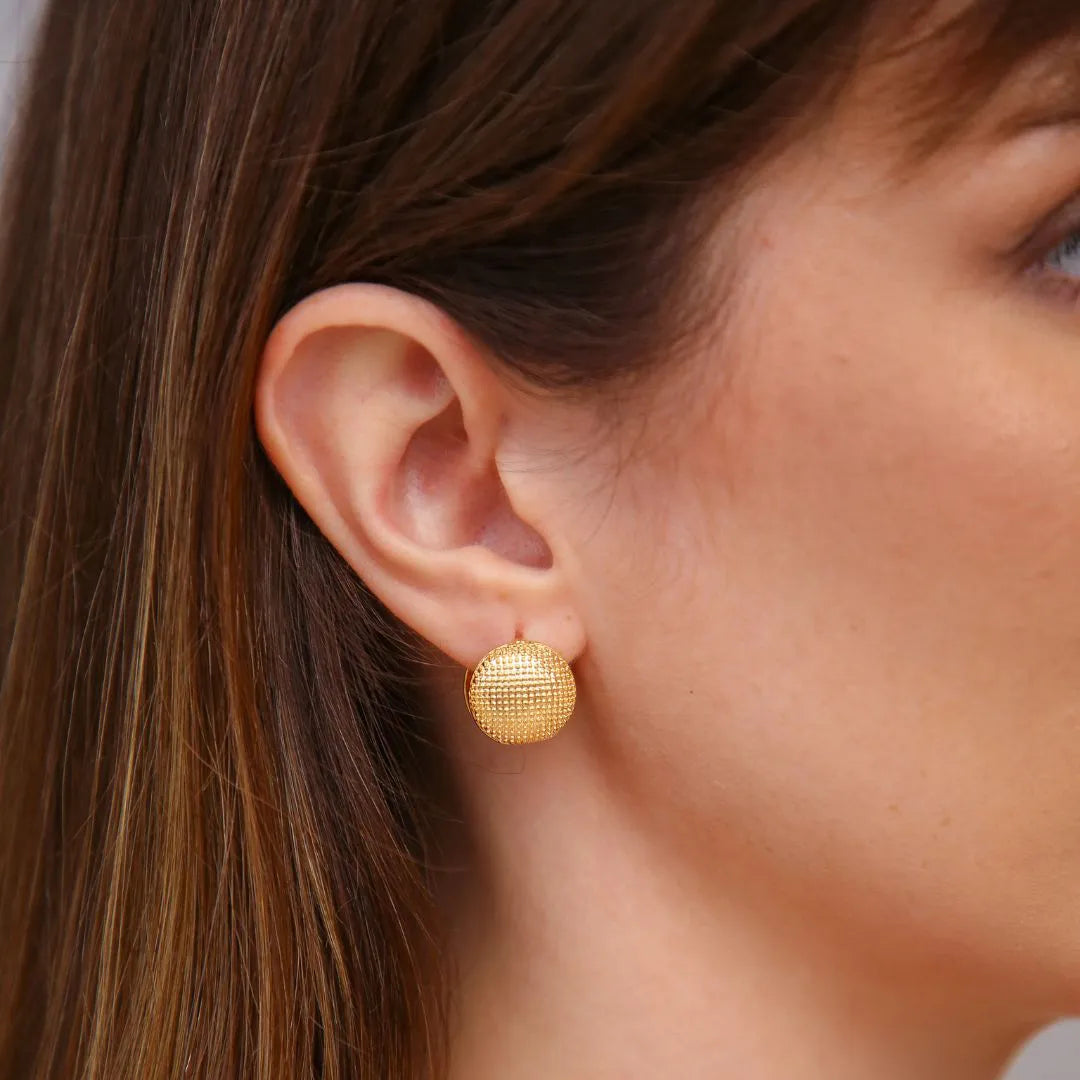 Brinco de Argola Érica Trabalhada Banhado a Ouro 18k